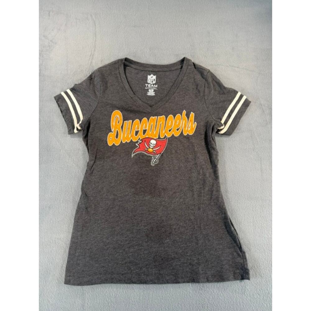 WOMEN'S TAMPA BAY BUCCANEERS V-NECK T-SHIRT SIZE M/M